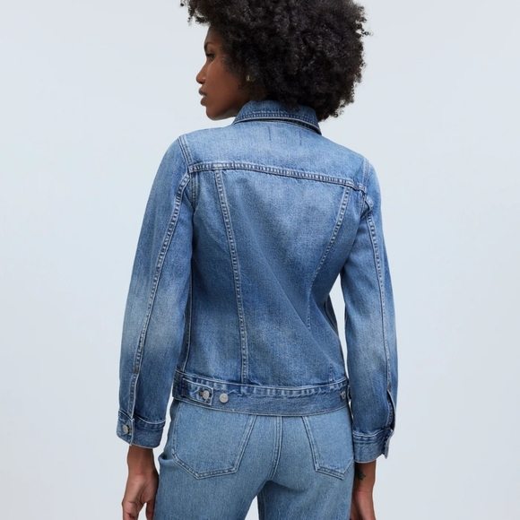 Madewell - The Jean Jacket in Medford Wash - XS - NWT - Picture 4 of 10